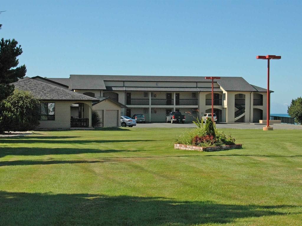Surestay Plus Hotel By Best Western Gold Beach Exterior photo