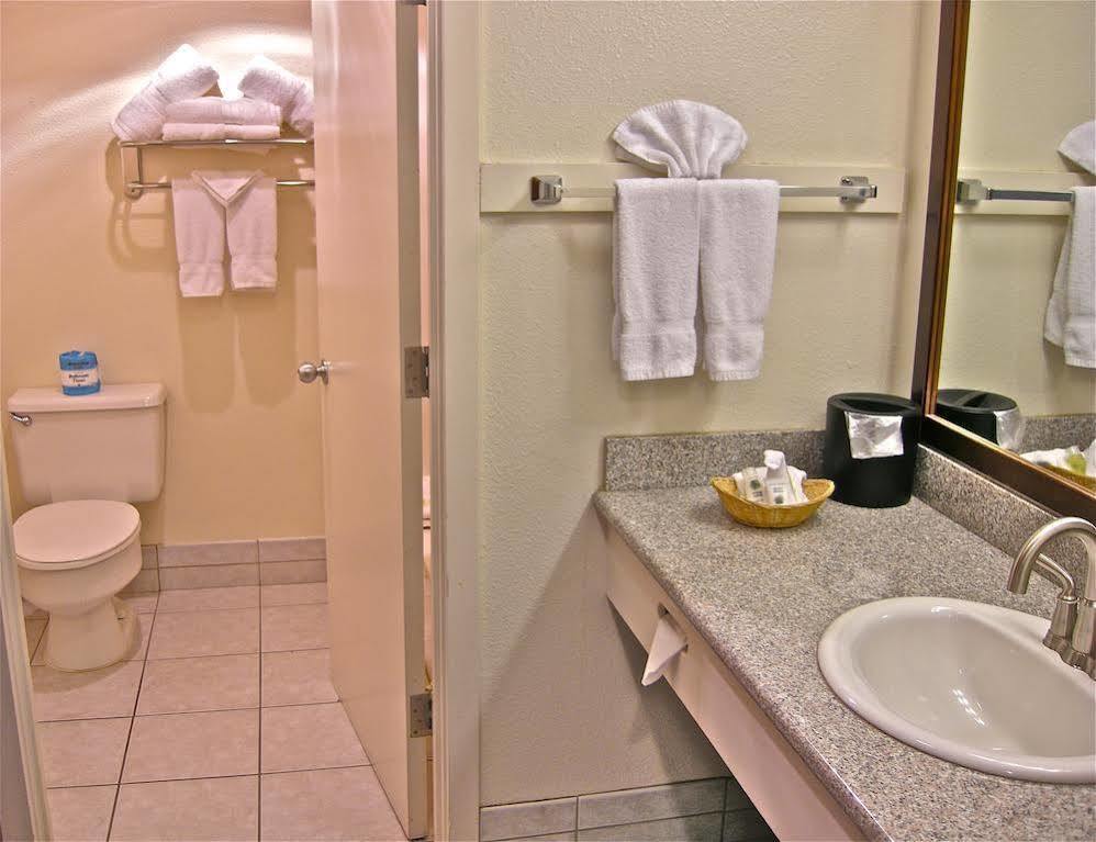 Surestay Plus Hotel By Best Western Gold Beach Exterior photo
